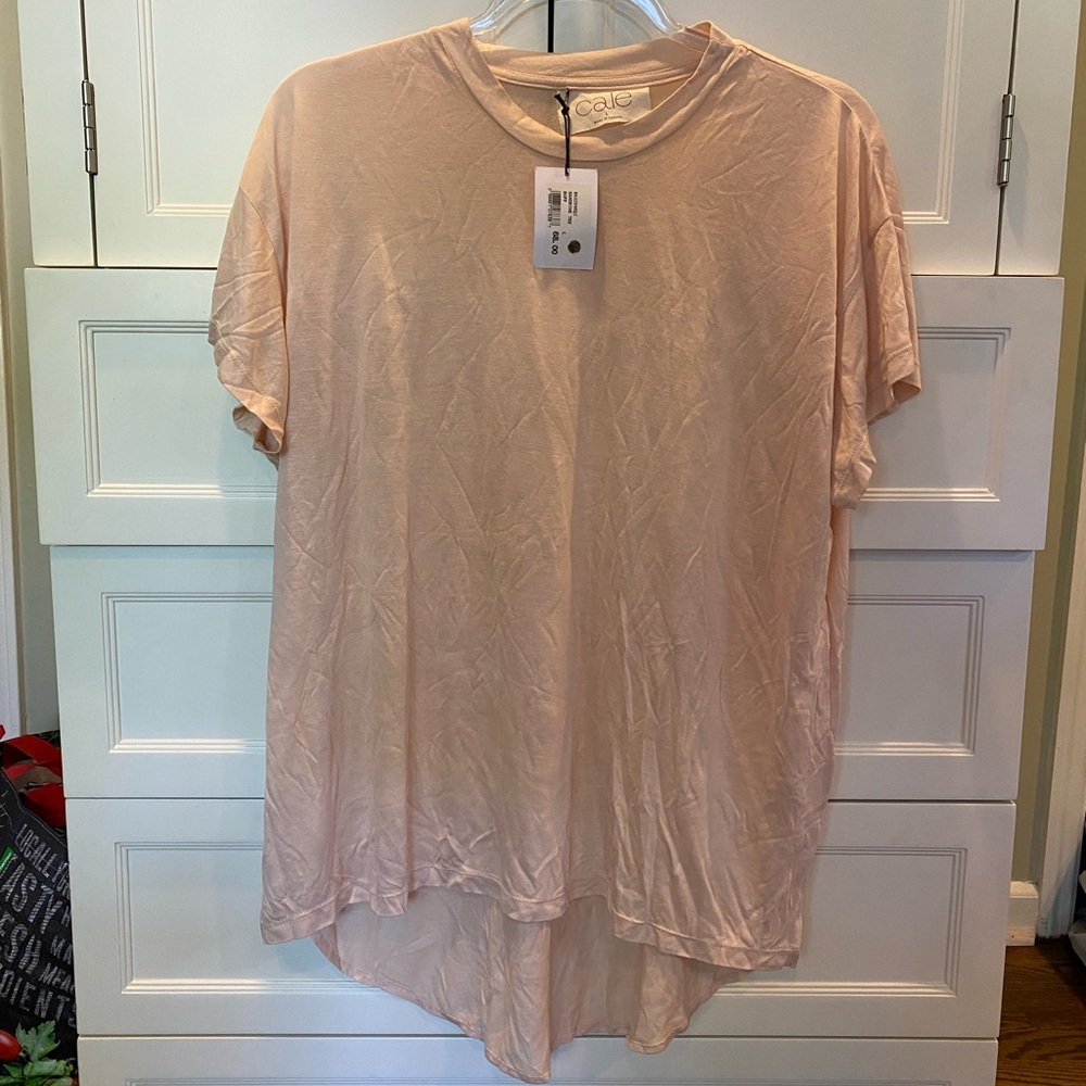 NWT Cale for Bandier "Sandrine Tee" in Buff Size: Large